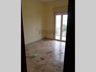 Appartamento in Vendita a Caltanissetta, 98'000&euro;, 131 m²