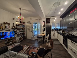 Quadrilocale in Vendita a Campiglia Marittima, 205'000&euro;, 75 m²