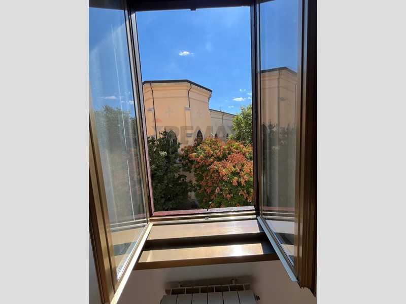 Trilocale in Affitto a Trieste, 700&euro;, 77 m²