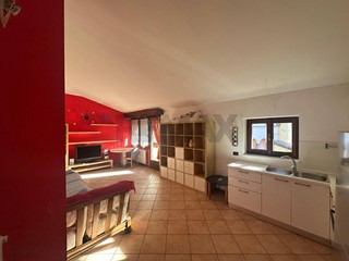 Trilocale in Vendita a Villa d'Ogna, 55'000&euro;, 83 m²