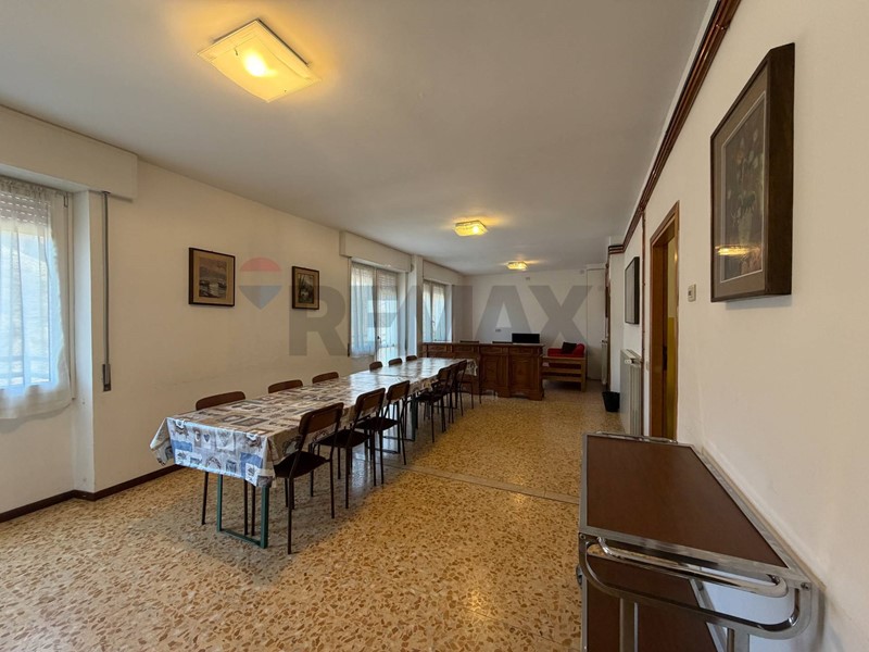 Quadrilocale in Vendita a Serina, 120'000&euro;, 146 m²
