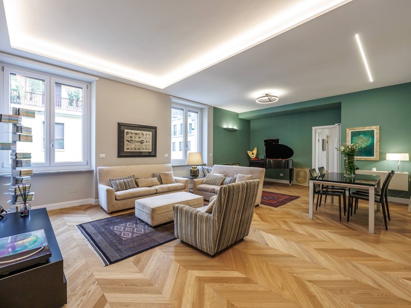 Appartamento in Vendita a Torino, 780'000&euro;, 130 m²