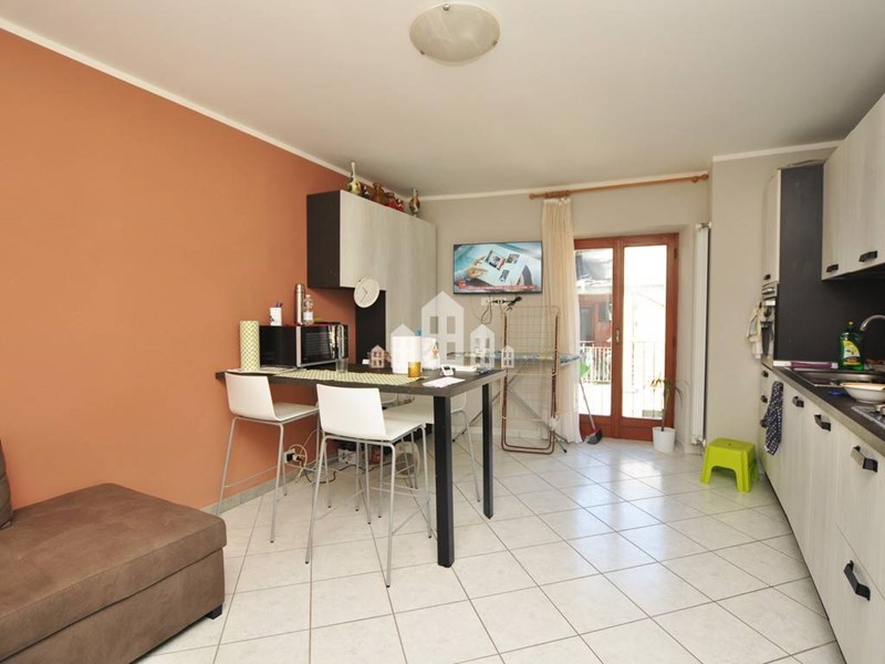 Trilocale in Vendita a Cuorgnè, 69'000&euro;, 70 m²