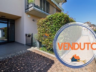 Trilocale in Vendita a Carnago, 209'000&euro;, 142 m²
