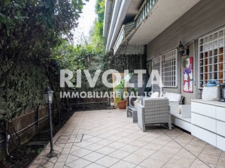Trilocale in Vendita a Roma, 440'000&euro;, 75 m²