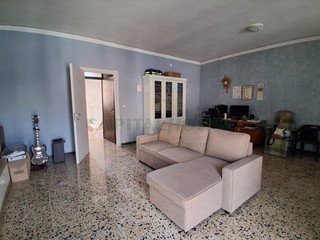 Quadrilocale in Vendita a Vitulazio, 78'000&euro;, 90 m²