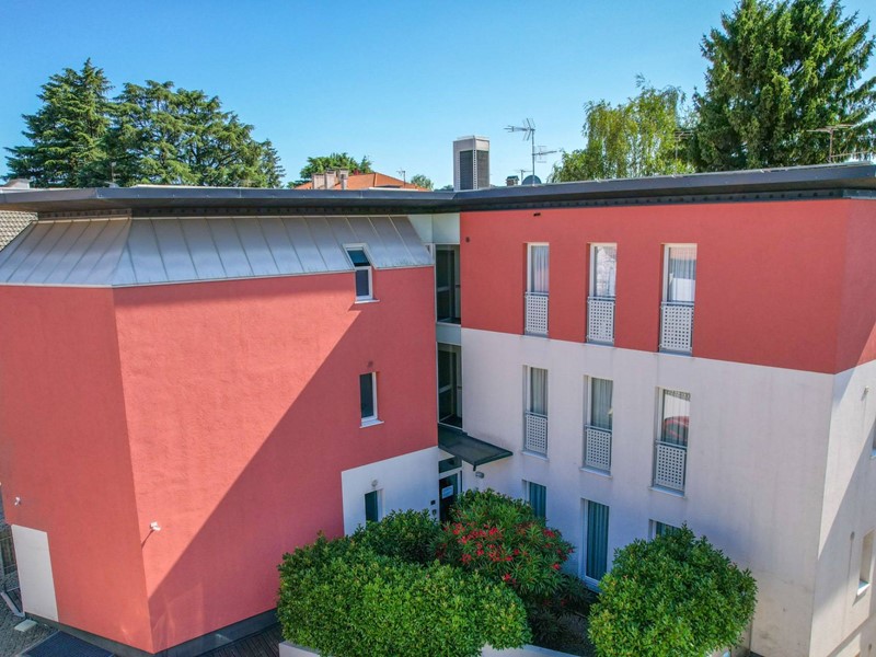 Appartamento in Vendita a Varese, 1'250'000&euro;, 270 m², con Box