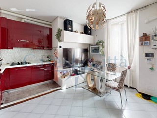 Bilocale in Vendita a Milano, 150'000&euro;, 50 m²