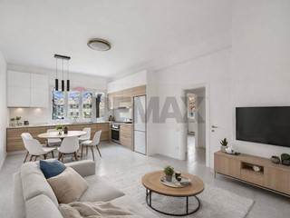 Bilocale in Vendita a Monza, 130'000&euro;, 67 m²