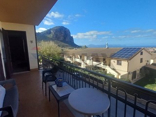 Appartamento in Vendita a Borgetto, 230'000&euro;, 147 m²