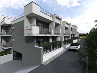 Quadrilocale in Vendita a Bagheria, 206'000&euro;, 103 m²