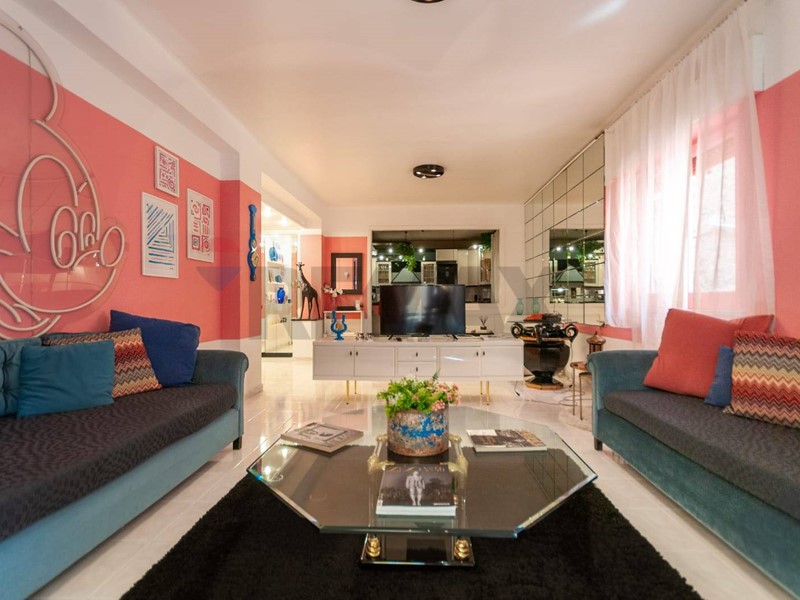 Quadrilocale in Vendita a Ficarazzi, 119'000&euro;, 115 m²