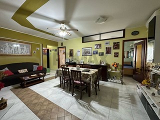 Appartamento in Vendita a Pace del Mela, 75'000&euro;, 130 m²