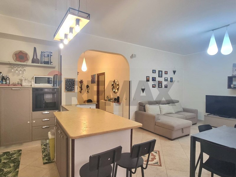 Appartamento in Vendita a Bagheria, 175'000&euro;, 118 m²