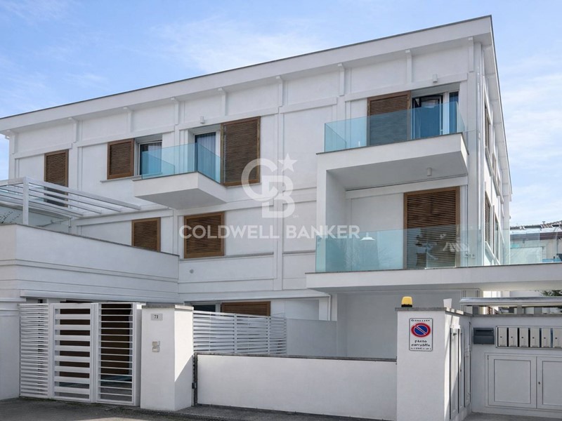 Bilocale in Affitto a Rimini, 1'550&euro;, 80 m²