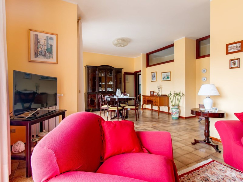 Quadrilocale in Vendita a Pellezzano, 125'000&euro;, 125 m²