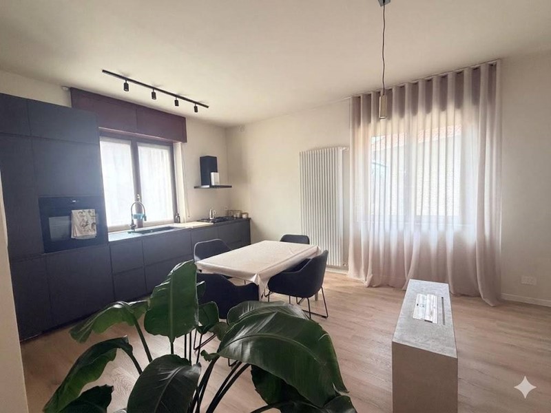 Trilocale in Vendita a Capriolo, 220'000&euro;, 126 m²