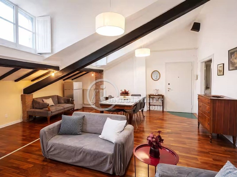 Trilocale in Affitto a Milano, 2'000&euro;, 100 m²