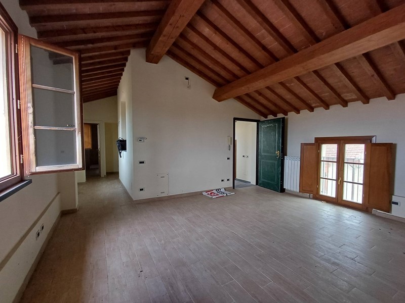 Bilocale in Vendita a San Giuliano Terme, 175'000&euro;, 70 m²
