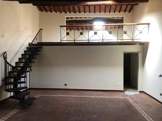 Appartamento in Vendita a Cascina, 230'000&euro;, 250 m²