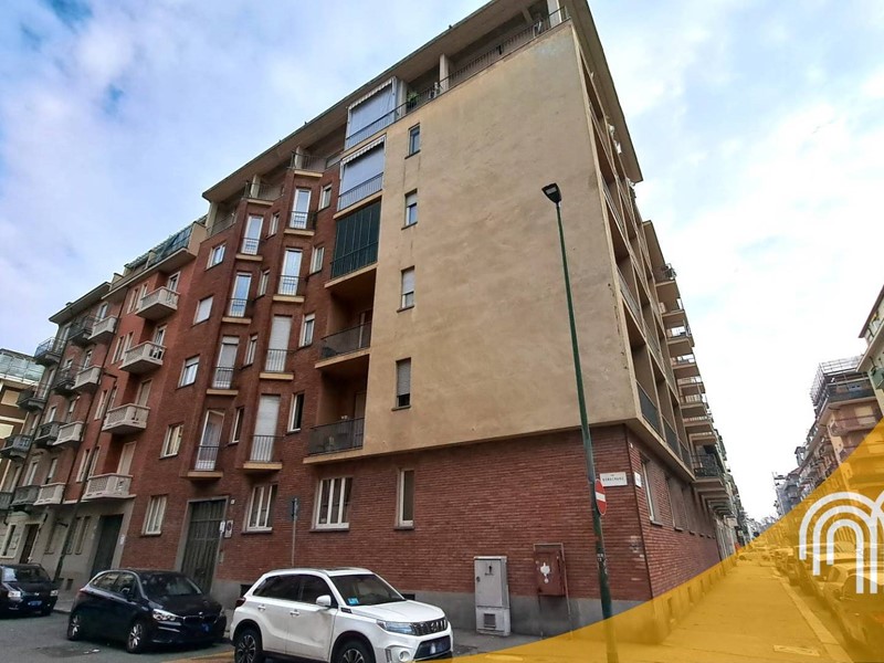 Appartamento in Vendita a Torino, 238'000&euro;, 130 m²