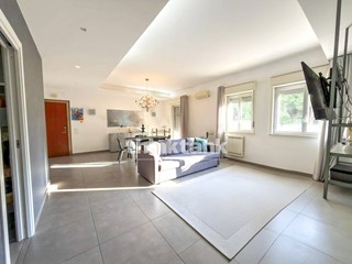 Quadrilocale in Vendita a Siracusa, 185'000&euro;, 110 m²