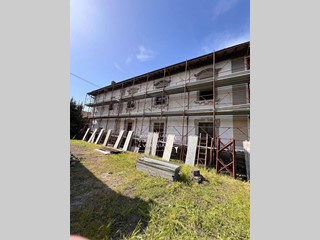 Appartamento in Vendita a Fucecchio, 240'000&euro;, 450 m²