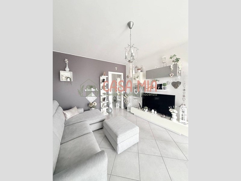 Trilocale in Vendita a Rottofreno, 275'000&euro;, 130 m²