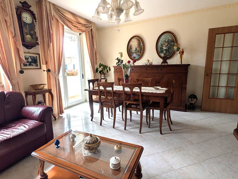 Appartamento in Vendita a Gallipoli, 189'000&euro;, 111 m²