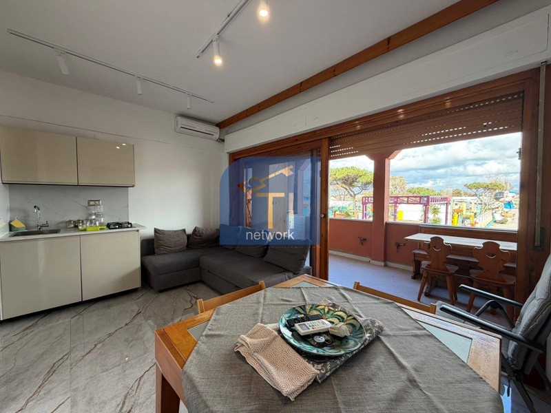 Bilocale in Vendita a Pomezia, 110'000&euro;, 50 m²