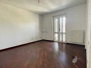 Quadrilocale in Affitto a San Benedetto del Tronto, 850&euro;, 110 m²