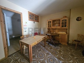 Trilocale in Vendita a Ventimiglia di Sicilia, 19'000&euro;, 45 m²