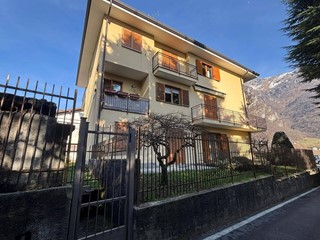Trilocale in Vendita a Ballabio, 138'000&euro;, 73 m²