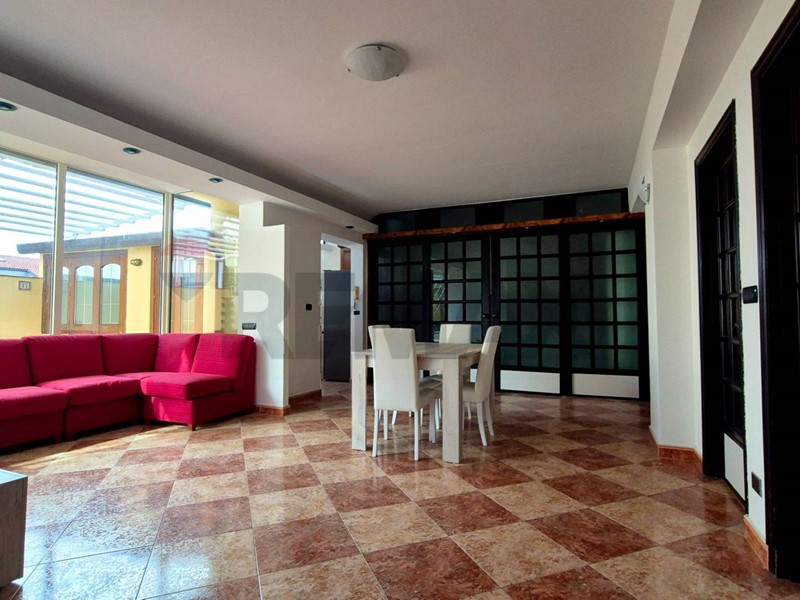 Appartamento in Affitto a Aci Catena, 600&euro;, 90 m²