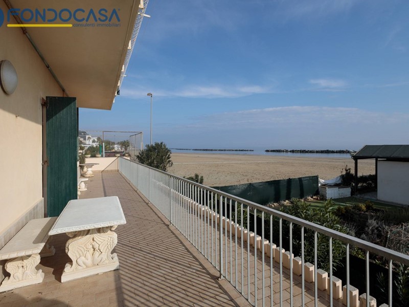 Appartamento in Vendita a Grottammare, 479'000&euro;, 220 m²