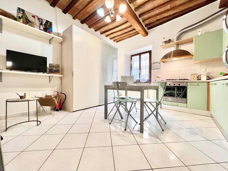 Bilocale in Vendita a Colle di Val D'Elsa, 110'000&euro;, 47 m²