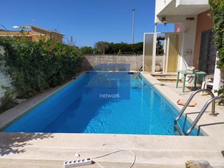 Trilocale in Vendita a Pomezia, 155'000&euro;, 85 m²