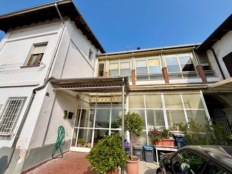 Appartamento in Vendita a Felizzano, 68'000&euro;, 153 m²
