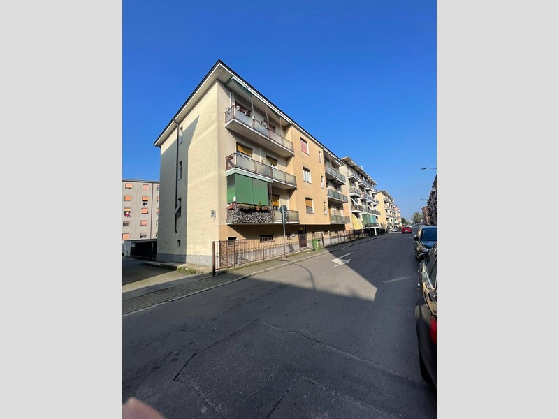 Bilocale in Vendita a Lodi Vecchio, 73'000&euro;, 75 m²