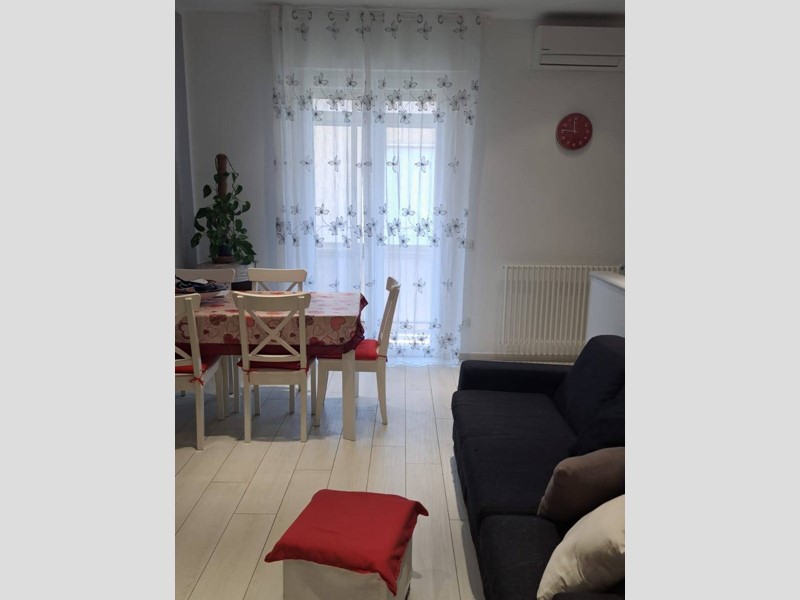 Bilocale in Affitto a Viareggio, 1'800&euro;, 50 m²