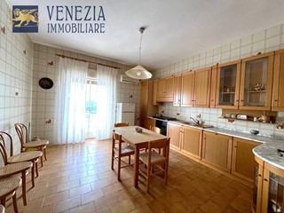 Quadrilocale in Vendita a Sciacca, 84'900&euro;, 165 m²