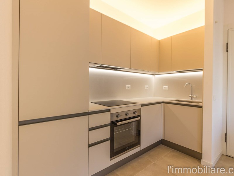 Bilocale in Affitto a Verona, 850&euro;, 48 m²