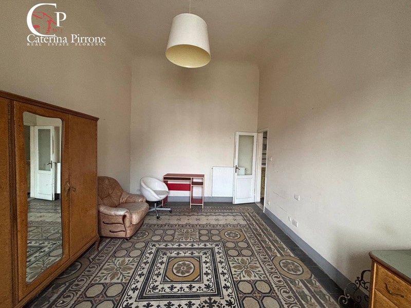 Quadrilocale in Vendita a Firenze, 300'000&euro;, 95 m²