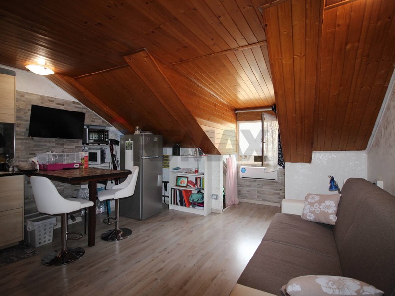 Attico in Affitto a Torino, 420&euro;, 29 m²