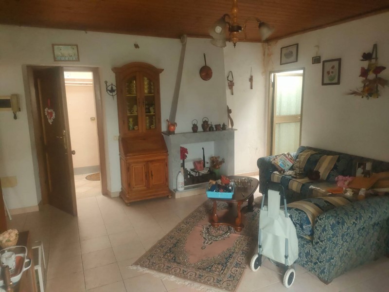 Trilocale in Vendita a Pietrasanta, 230'000&euro;, 93 m²