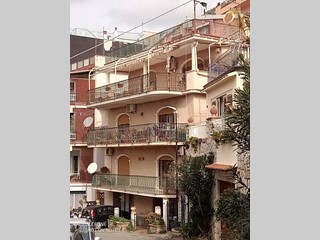 Quadrilocale in Vendita a Taormina, 775'000&euro;, 135 m²