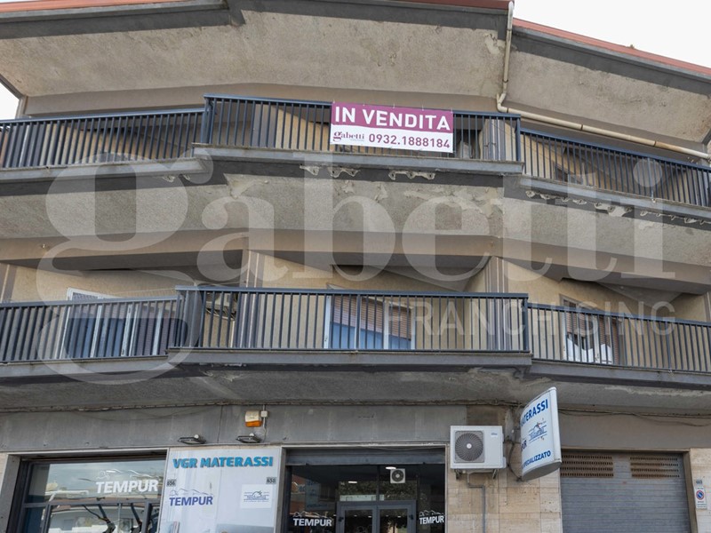 Appartamento in Vendita a Ragusa, 120'000&euro;, 140 m²