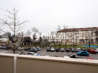 Trilocale in Vendita a Cinisello Balsamo, 245'000&euro;, 102 m², con Box