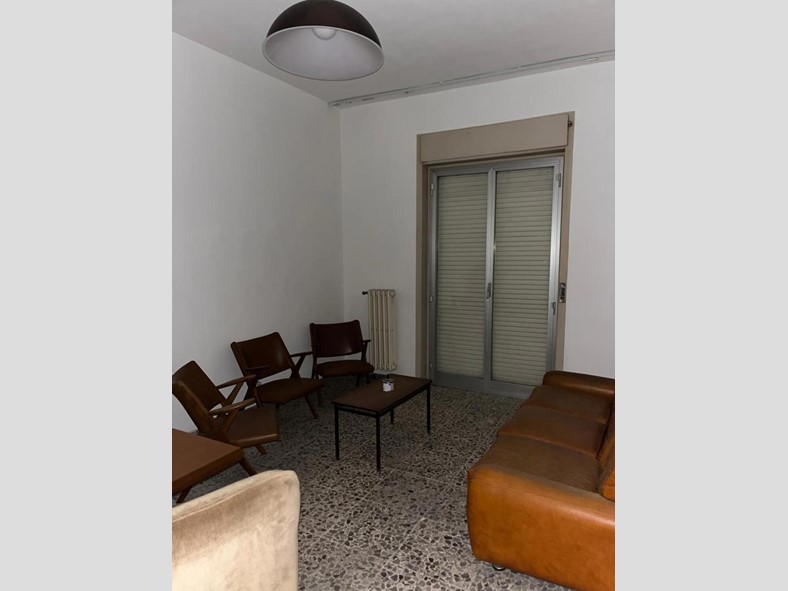 Trilocale in Vendita a Brindisi, 85'000&euro;, 88 m²