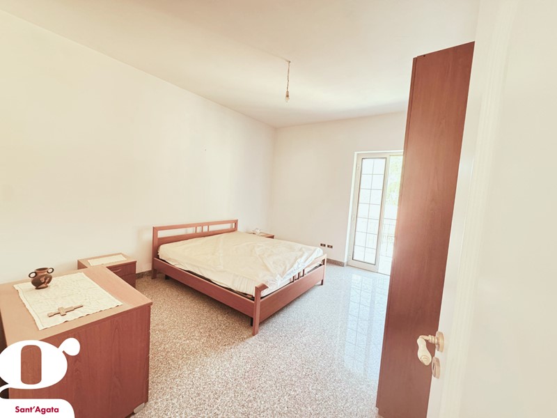 Trilocale in Vendita a Sant'Agata di Militello, 80'000&euro;, 95 m²